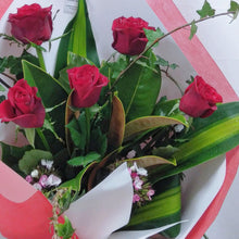 Load image into Gallery viewer, Red Roses
