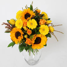 Load image into Gallery viewer, Bunch of cheerful yellow fresh flowers from Lower Hutt Florist
